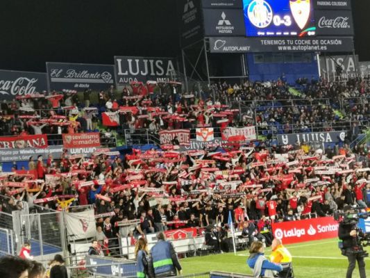 Sevilla FC: La flecha, el pecho y el culo